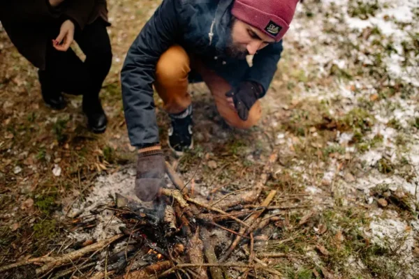 Kulturalne Wakacje w lesie: przygoda, natura i survival