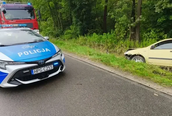 Wypadek w Wielopolu: interwencja służb ratunkowych