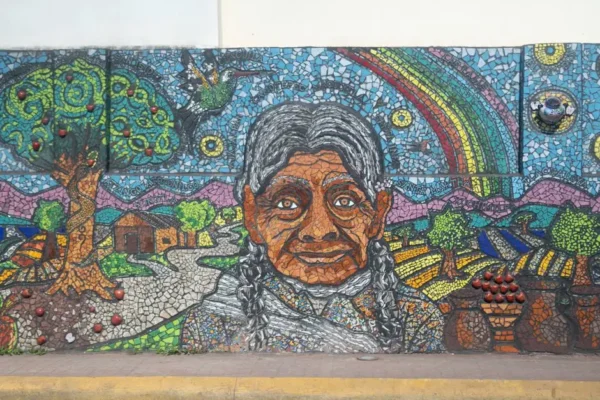Nowy mural w Wygiełdowie – sztuka, która łączy pokolenia