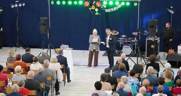 Pierwszy Gminny Dzień Seniora w Praszce – święto radości i wspólnoty